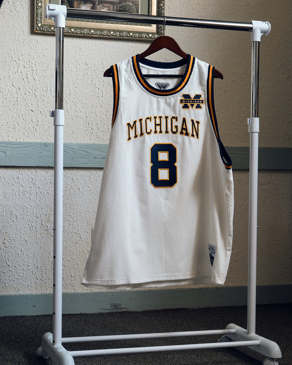 COLLEGE BALL