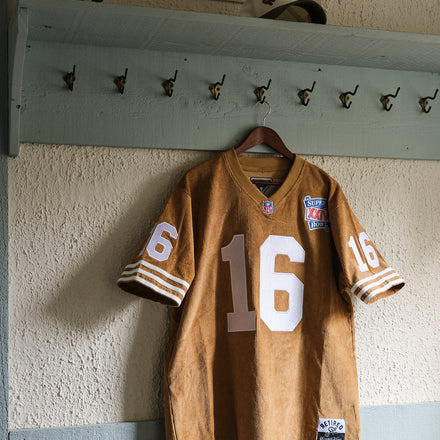 PRO FOOTBALL