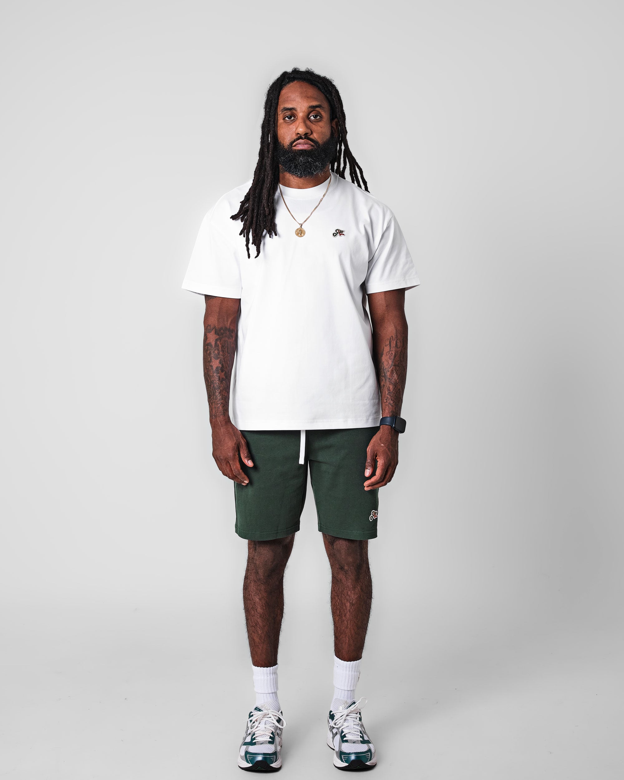 RETIRED ELEVATED R LOGO SHORT